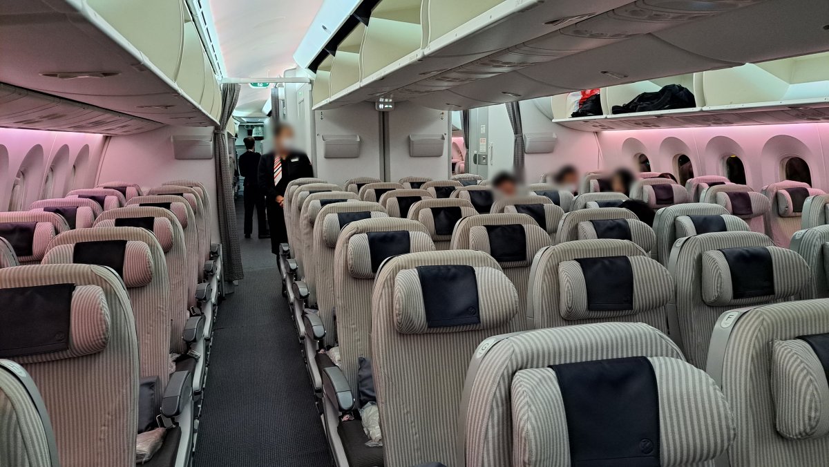 飛行機の機内