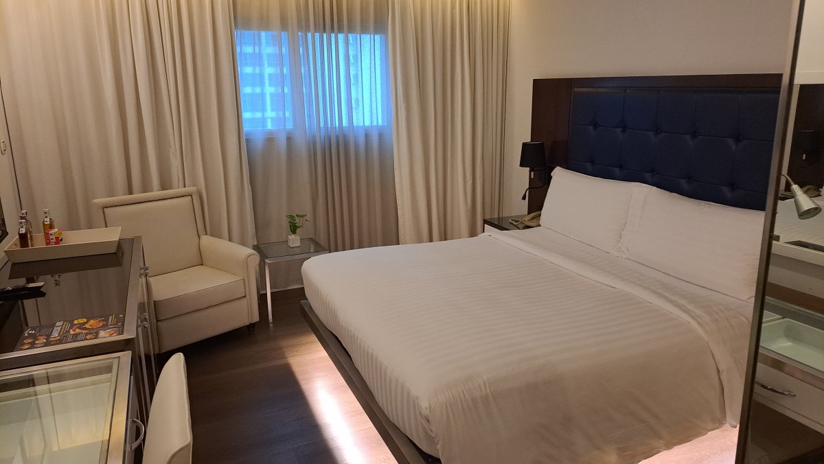 ナイト ホテル バンコク スクンビット 15のホテル