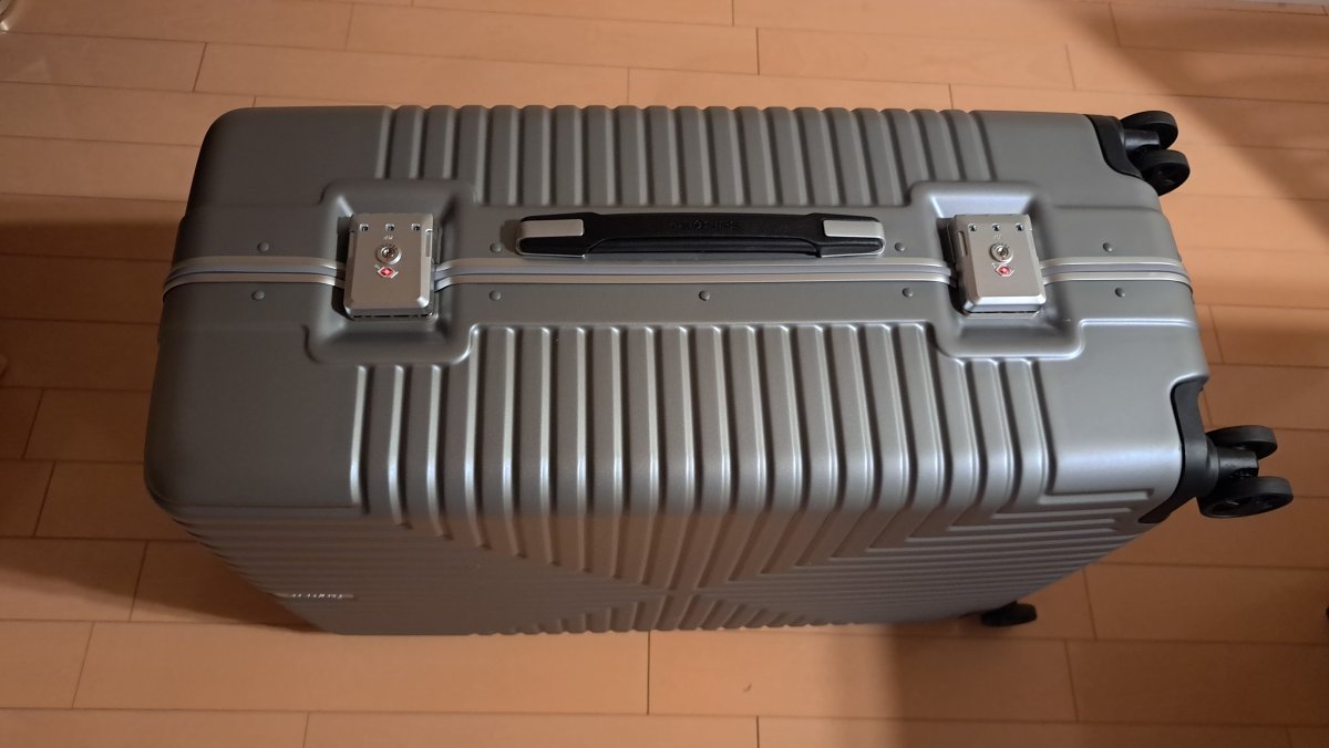 スーツケースのダイヤルロック