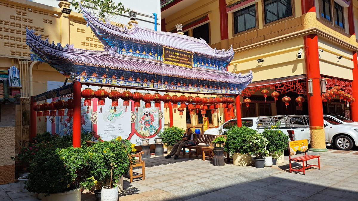 Wat Mangkon Kamalawat内の建物