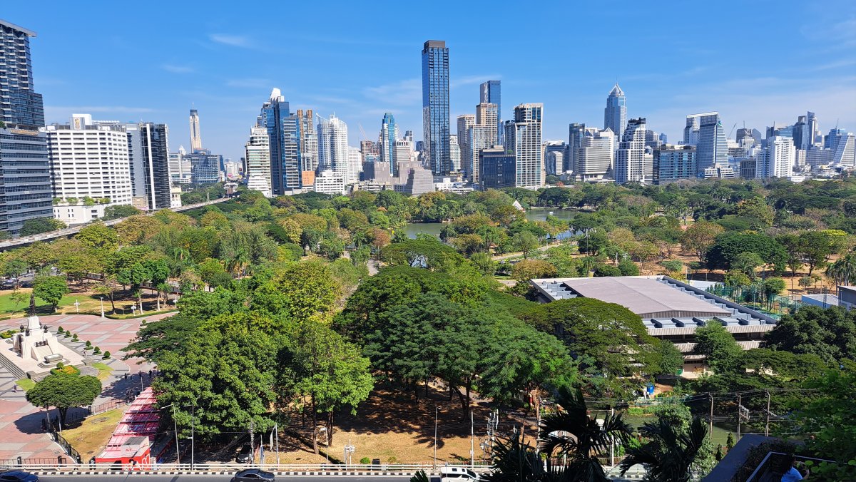 ルンビニー公園全景