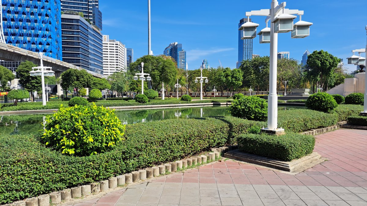 ルンビニー公園