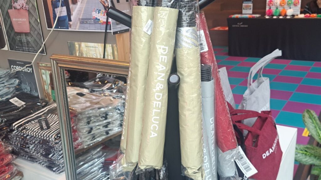 DEAN＆DELUCA の傘