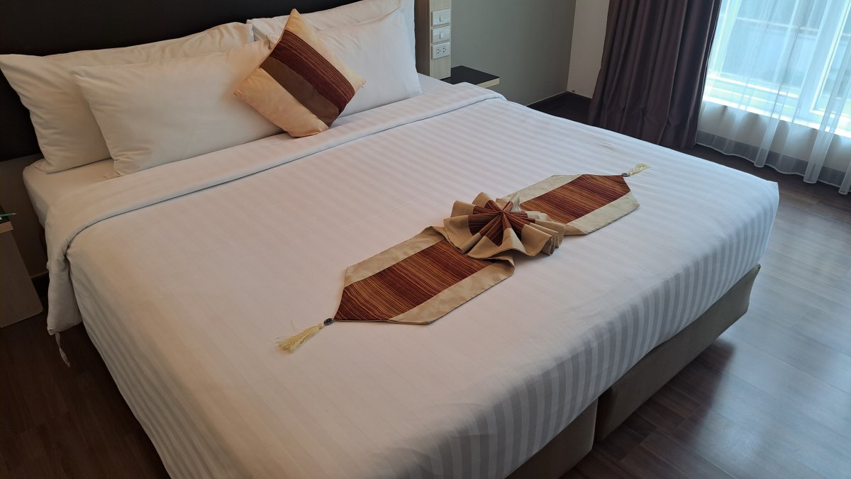 ベッド上の飾りつけ