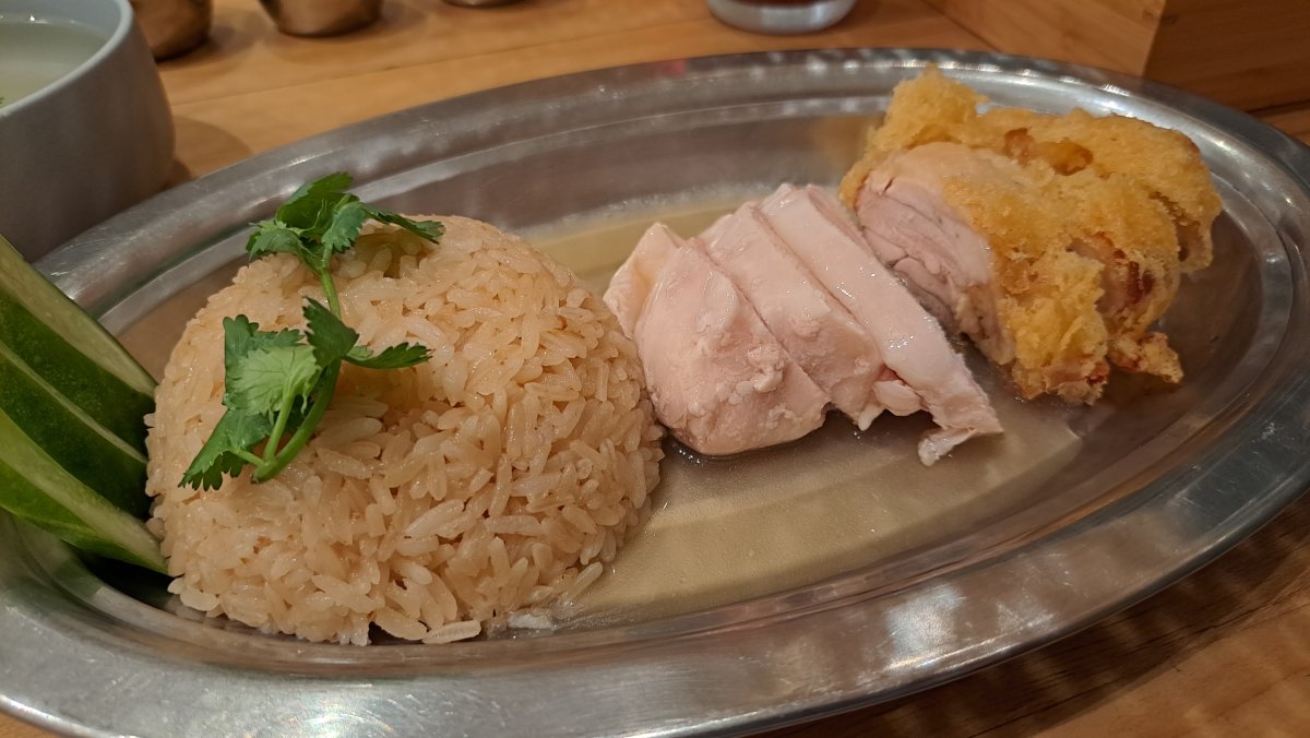 Hoong カオマンガイ