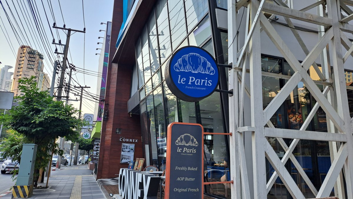 le Paris の外観