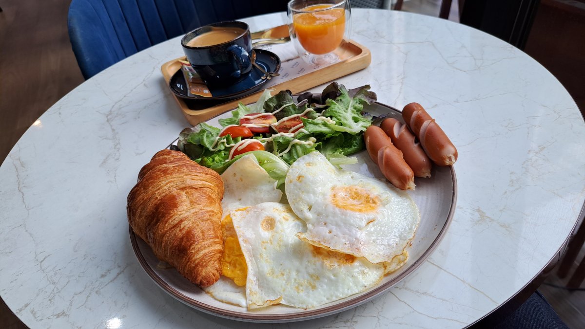 le Paris の朝食セット