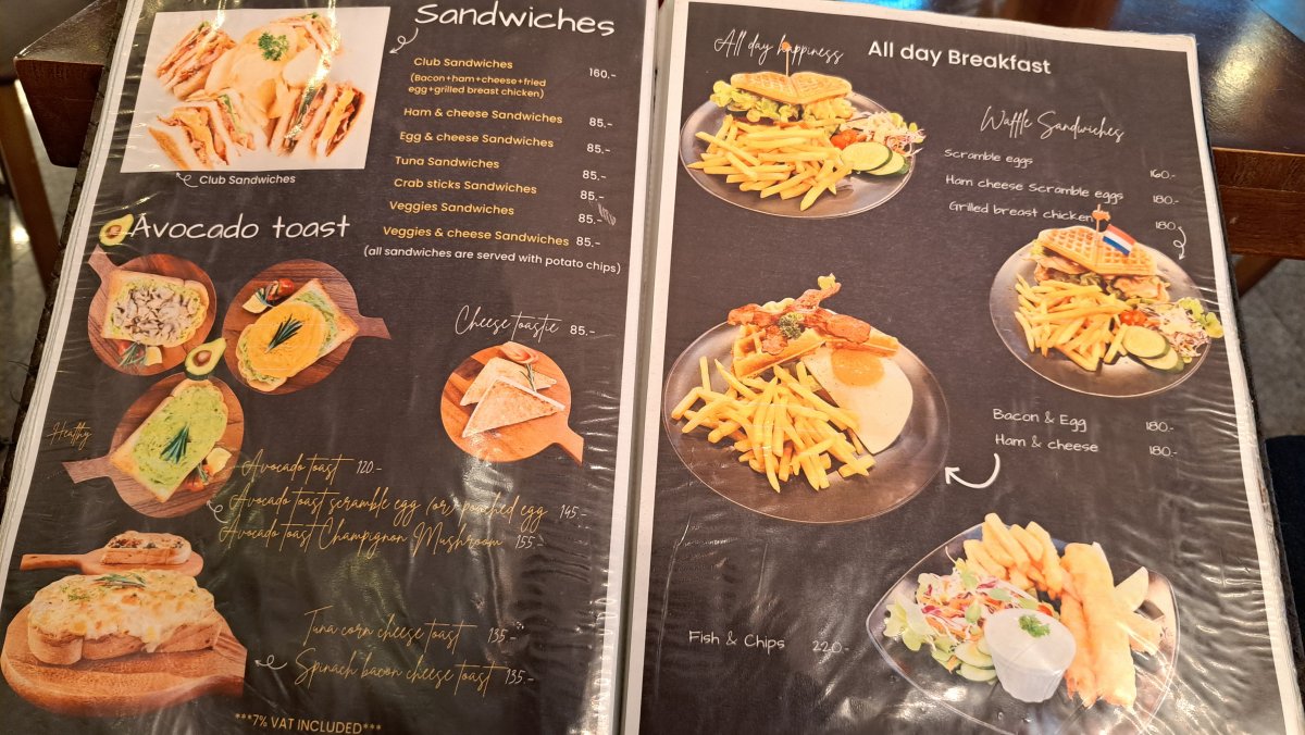 Doi Soi 12 Cafe のメニュー