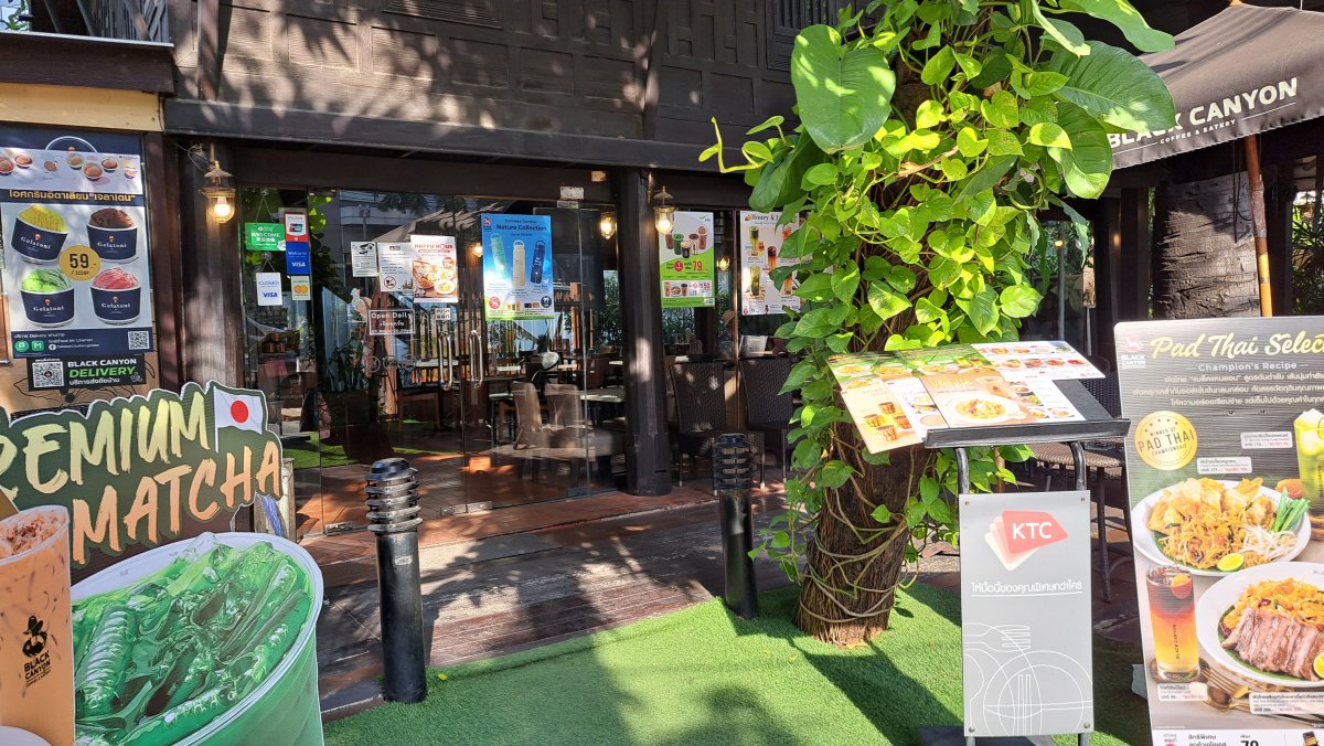 Black Canyon Coffee の外観