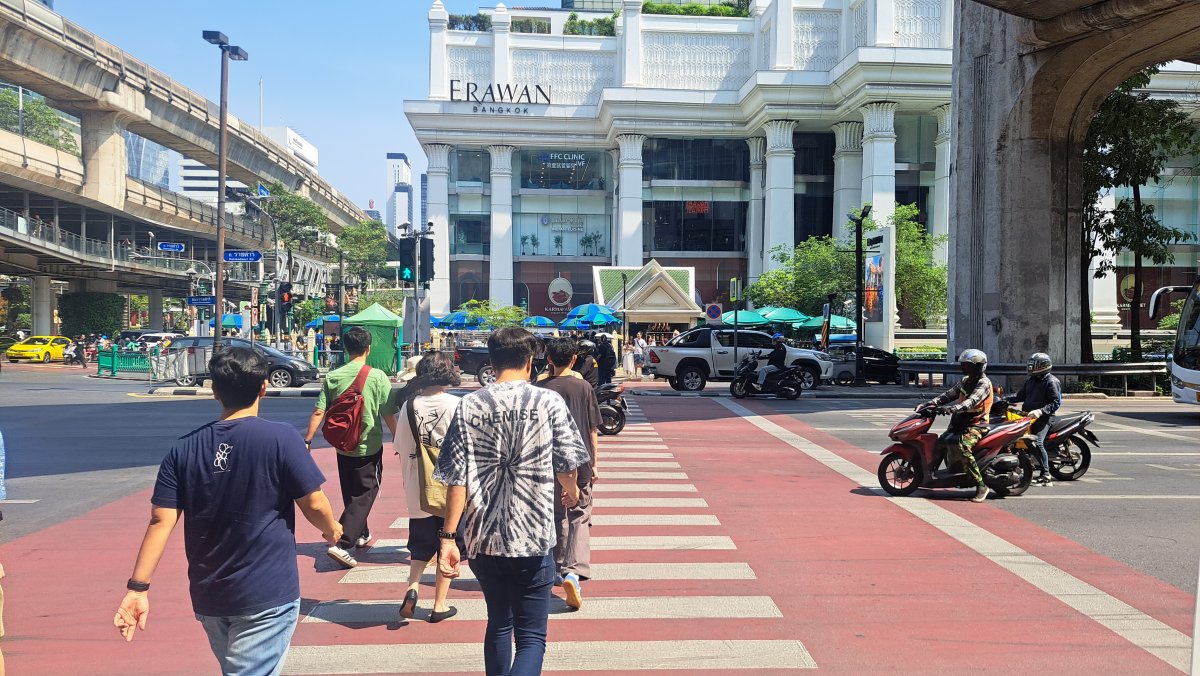 バンコク中心部にあるアクセス抜群の参拝スポット