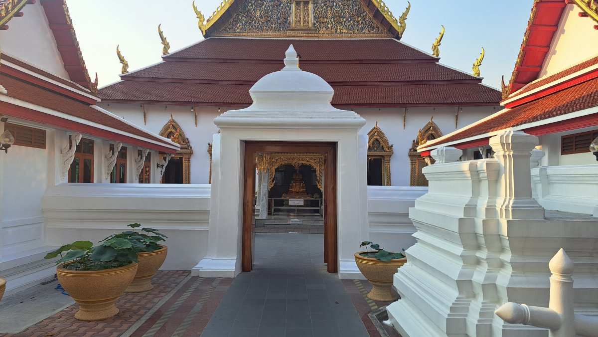 ワット・チャナソンクラームの雰囲気