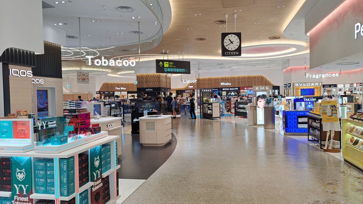 関西空港国際線免税店