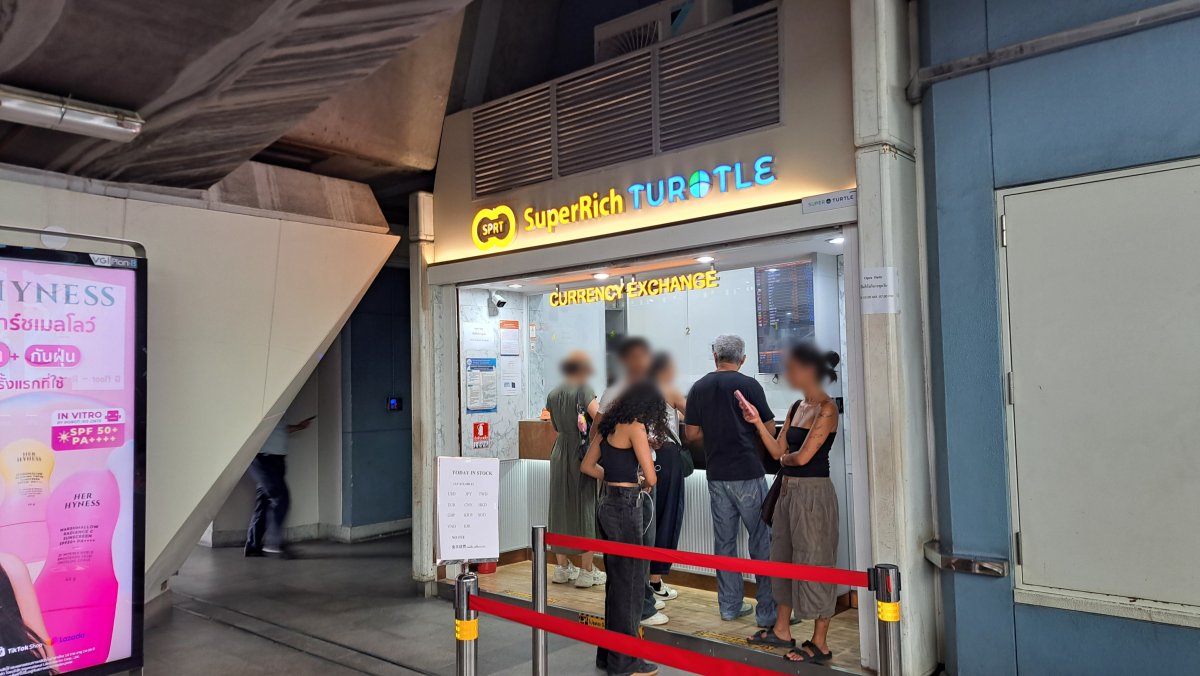 SuperRich BTS Asok