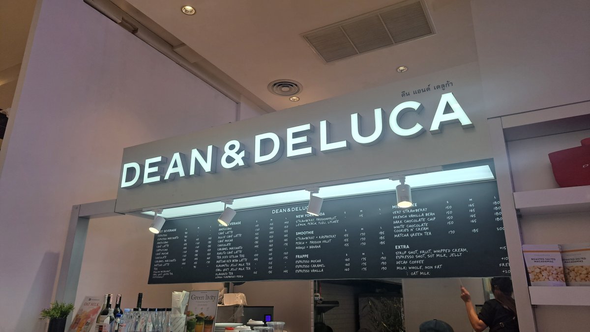 DEAN ＆DELUCA のオーダーカウンター