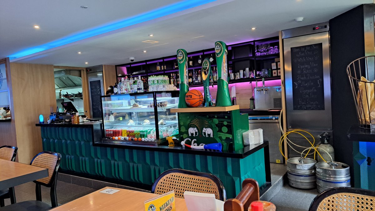 All Star Sports Bar の店内